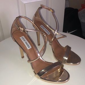 Steve Madden strappy sandals gold size 8.5M